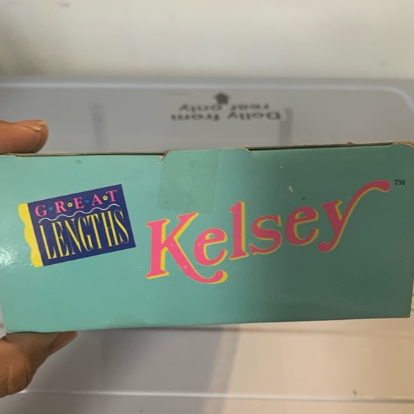 Great Length Kelsey 1991 Barbie doll - Picture 6 of 10